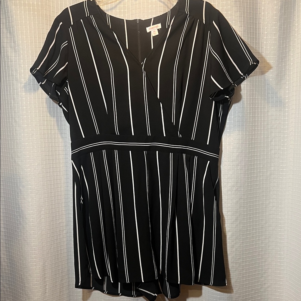Xhilaration Black Romper with White Stripes